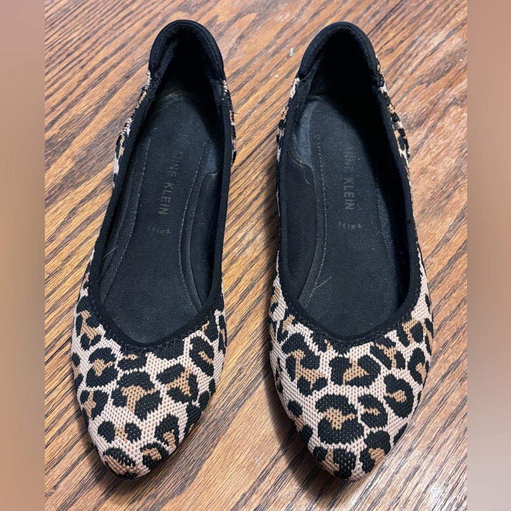 Anne Klein Opposite Leopard Women's Ballet Flat Size 9.5